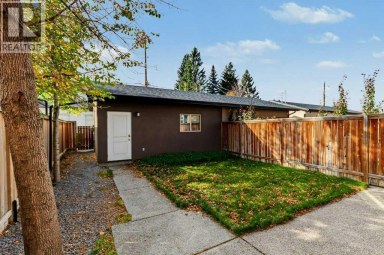 925 41 Street SW Calgary Alberta photo 30