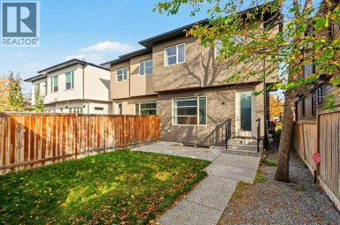 925 41 Street SW Calgary Alberta photo 32