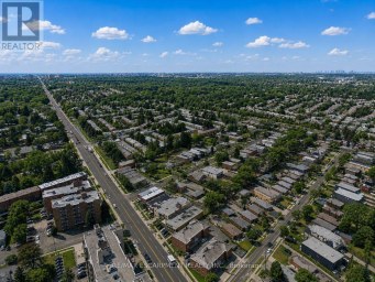 19A BROADVIEW AVENUE Mississauga (Port Credit) Ontario photo 17
