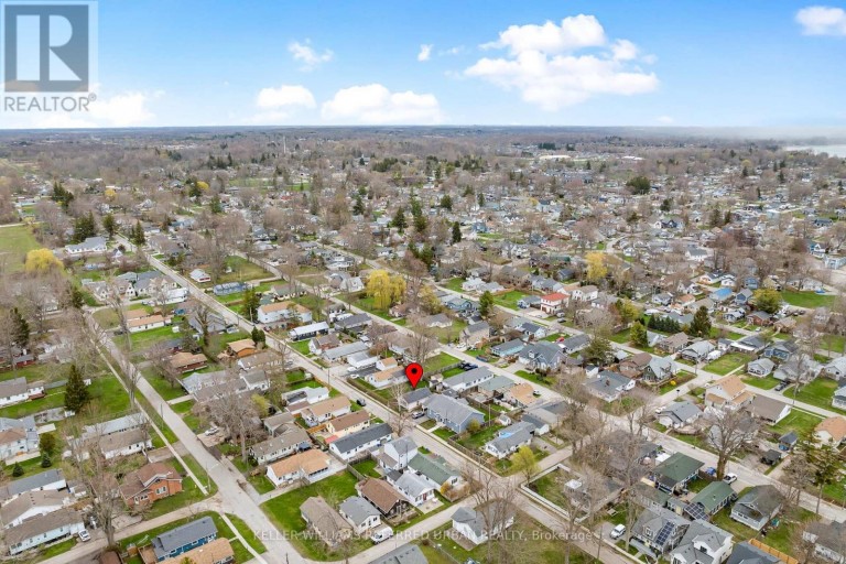 354 ELMWOOD AVENUE, Fort Erie (Crystal Beach), Ontario, L0S1B0