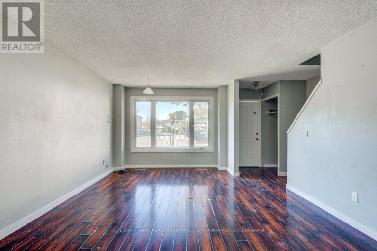 16 - 320 WESTMINISTER AVENUE, London South (South H), Ontario, N6C5H5