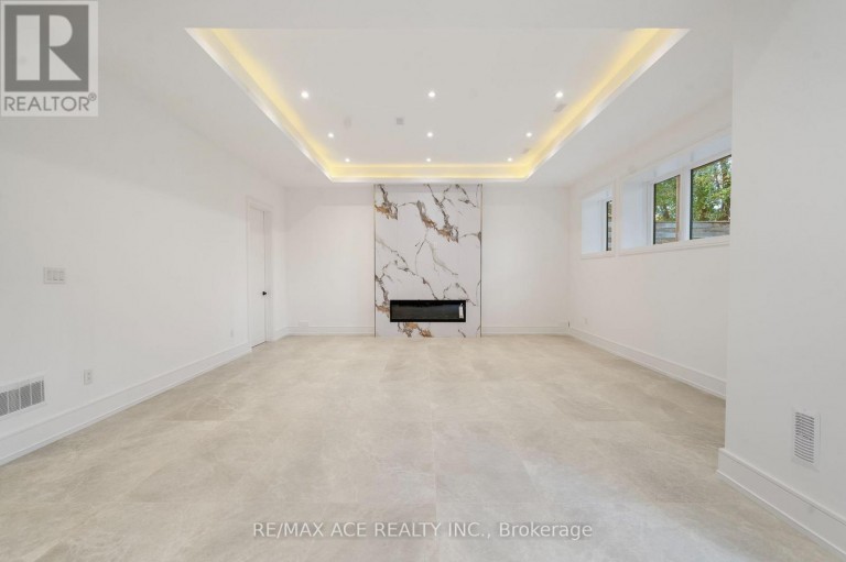 162 CHURCH AVENUE, Toronto (Willowdale East), Ontario, M2N4G5
