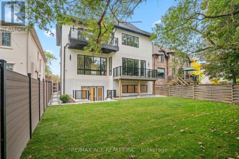 162 CHURCH AVENUE, Toronto (Willowdale East), Ontario, M2N4G5