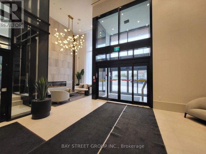 1222 - 2020 BATHURST STREET, Toronto (Humewood-Cedarvale), Ontario, M5P0A6
