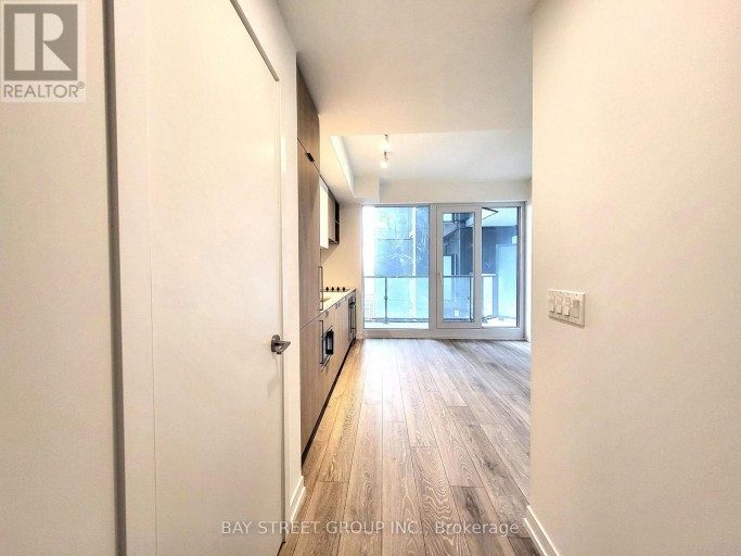 1222 - 2020 BATHURST STREET, Toronto (Humewood-Cedarvale), Ontario, M5P0A6