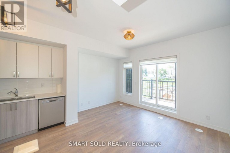 29 SPRUCE PINES CRESCENT, Toronto (Victoria Village), Ontario, M4A1Y7
