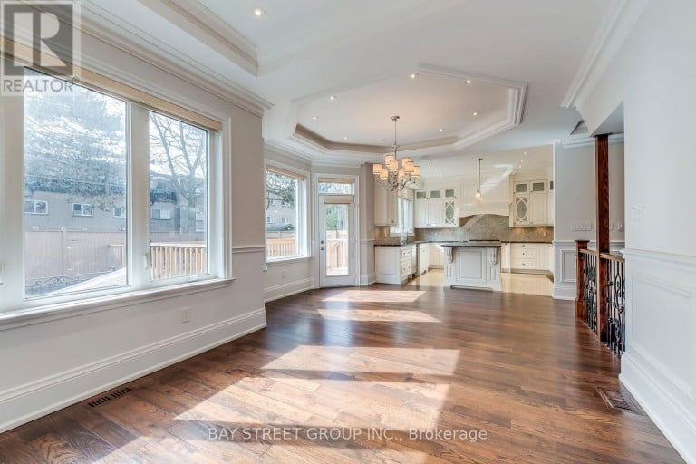 39 FOXWARREN DRIVE, Toronto (Bayview Village), Ontario, M2K1L1