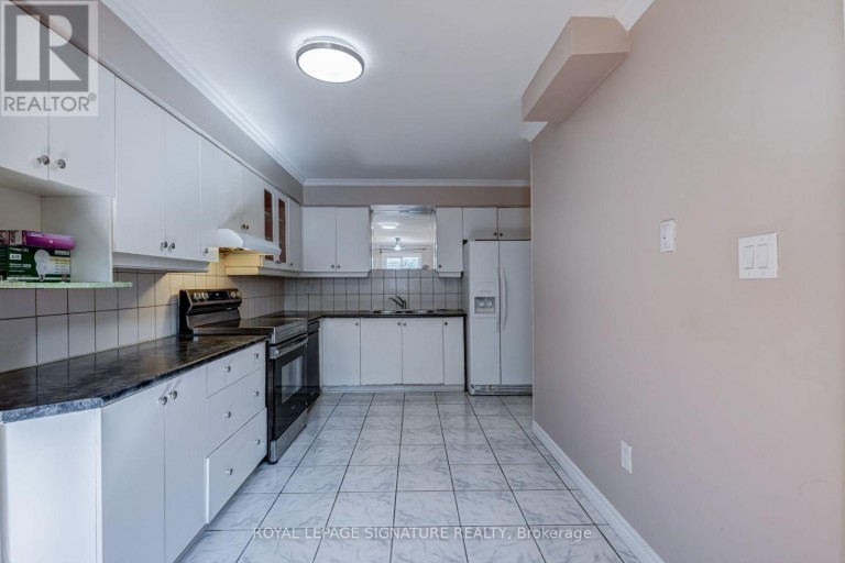 14 - 2340 BROMSGROVE ROAD, Mississauga (Clarkson), Ontario, L5J4A2