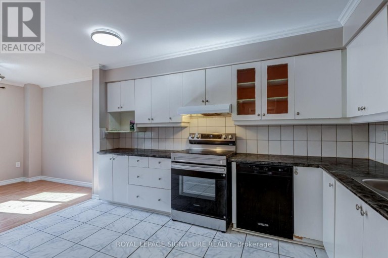 14 - 2340 BROMSGROVE ROAD, Mississauga (Clarkson), Ontario, L5J4A2