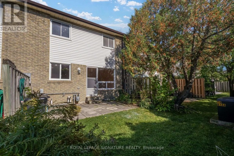14 - 2340 BROMSGROVE ROAD, Mississauga (Clarkson), Ontario, L5J4A2