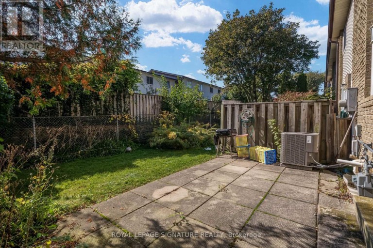 14 - 2340 BROMSGROVE ROAD, Mississauga (Clarkson), Ontario, L5J4A2