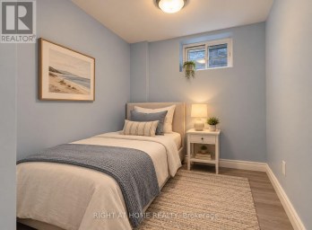 LOWER - 1392 KING STREET W Toronto (South Parkdale) Ontario photo 5