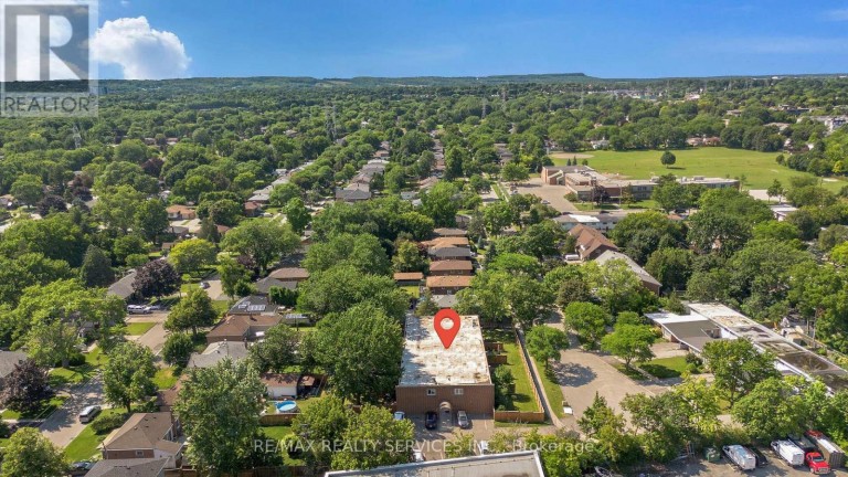7 - 1140 TAVISTOCK DRIVE, Burlington (Mountainside), Ontario, L7P2N4