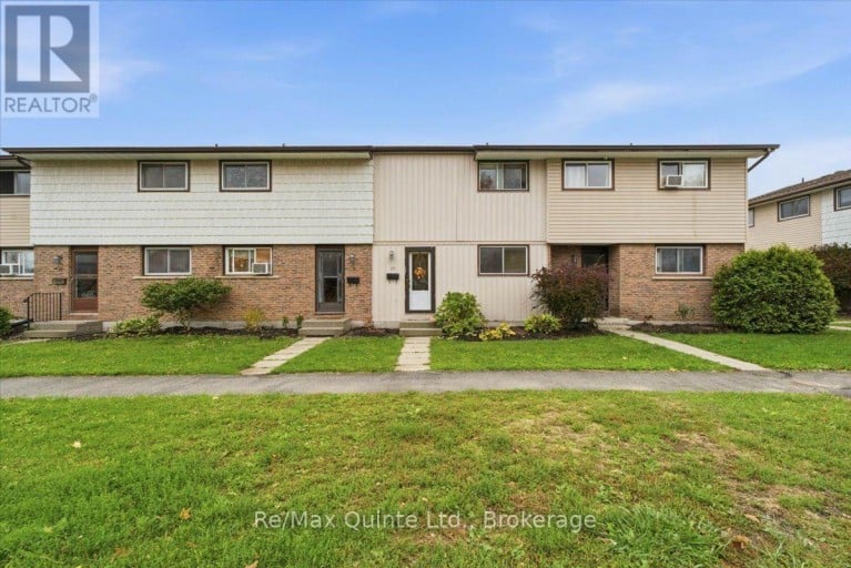 17 - 17 TIFFANY PLACE, Quinte West (Trenton Ward), Ontario, K8V6A3