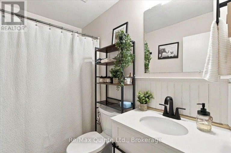 17 - 17 TIFFANY PLACE, Quinte West (Trenton Ward), Ontario, K8V6A3