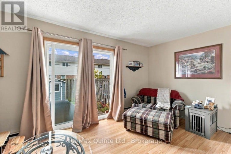 17 - 17 TIFFANY PLACE, Quinte West (Trenton Ward), Ontario, K8V6A3