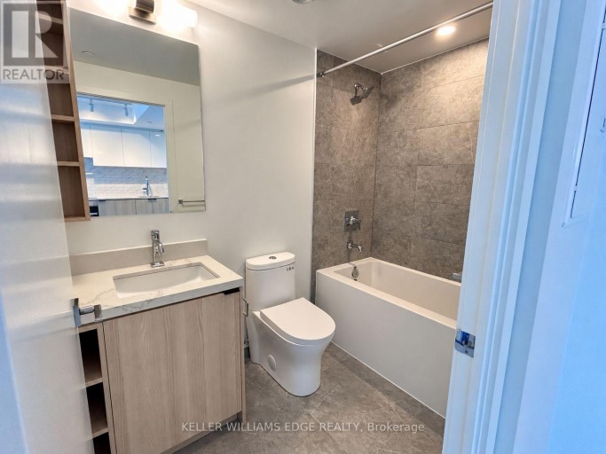 4517 - 252 CHURCH STREET, Toronto (Church-Yonge Corridor), Ontario, M5B1Z2