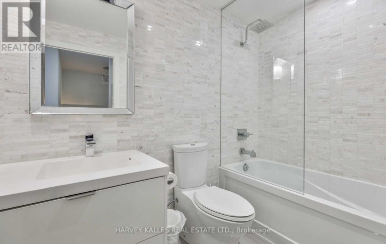 3503 - 8 THE ESPLANADE AVENUE, Toronto (Waterfront Communities), Ontario, M5E0A6