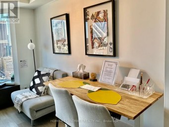 2206 - 155 YORKVILLE AVENUE Toronto (Annex) Ontario photo 13