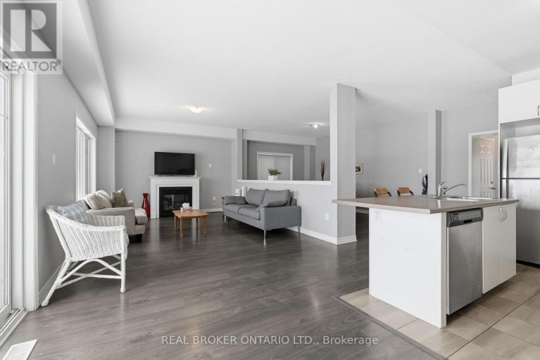 38 SANDHILL CRANE DRIVE, Wasaga Beach, Ontario, L9Z0J6