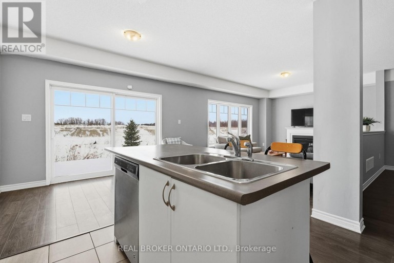 38 SANDHILL CRANE DRIVE, Wasaga Beach, Ontario, L9Z0J6