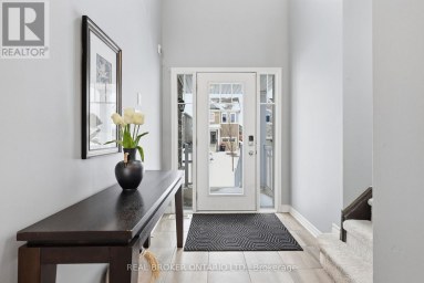38 SANDHILL CRANE DRIVE Wasaga Beach Ontario photo 5