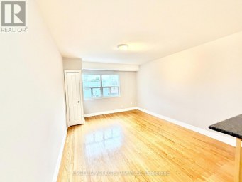 9 - 100 TWENTY FIFTH STREET Toronto (Long Branch) Ontario photo 4