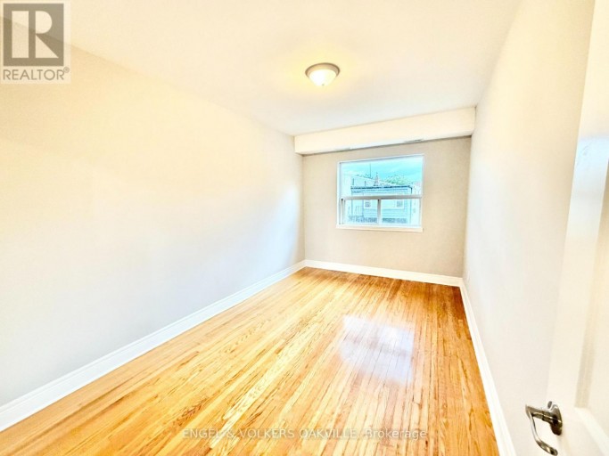 9 - 100 TWENTY FIFTH STREET, Toronto (Long Branch), Ontario, M8V3P9