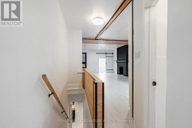 8 ADRIAN AVENUE Toronto (Weston-Pellam Park) Ontario photo 11