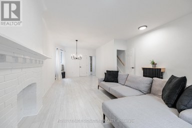 8 ADRIAN AVENUE Toronto (Weston-Pellam Park) Ontario photo 5