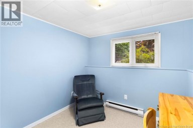 106 Hemlock Avenue Fredericton New Brunswick photo 33