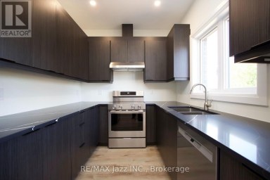 UPPER - 760 HOSKIN AVENUE Oshawa (Donevan) Ontario photo 6