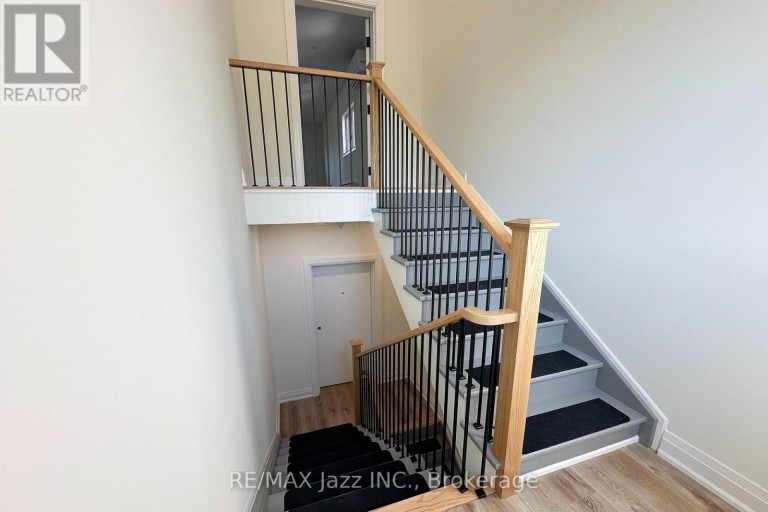 MAIN - 760 HOSKIN AVENUE, Oshawa (Donevan), Ontario, L1H7R6
