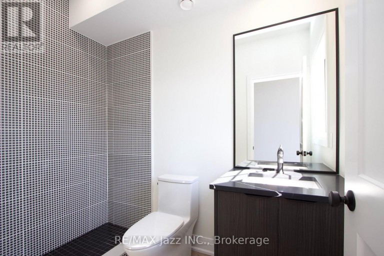 MAIN - 760 HOSKIN AVENUE, Oshawa (Donevan), Ontario, L1H7R6