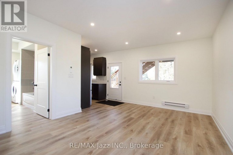 MAIN - 760 HOSKIN AVENUE, Oshawa (Donevan), Ontario, L1H7R6