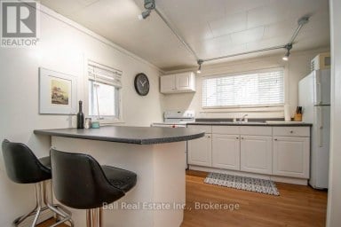 8 BRIDGE STREET N Trent Hills (Hastings) Ontario photo 27