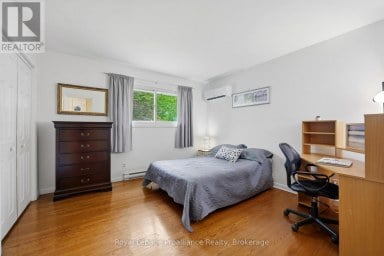 51 SELENA AVENUE Belleville (Belleville Ward) Ontario photo 24