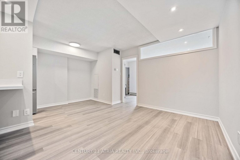 2205 - 55 CENTRE AVENUE, Toronto (Bay Street Corridor), Ontario, M5G2H5