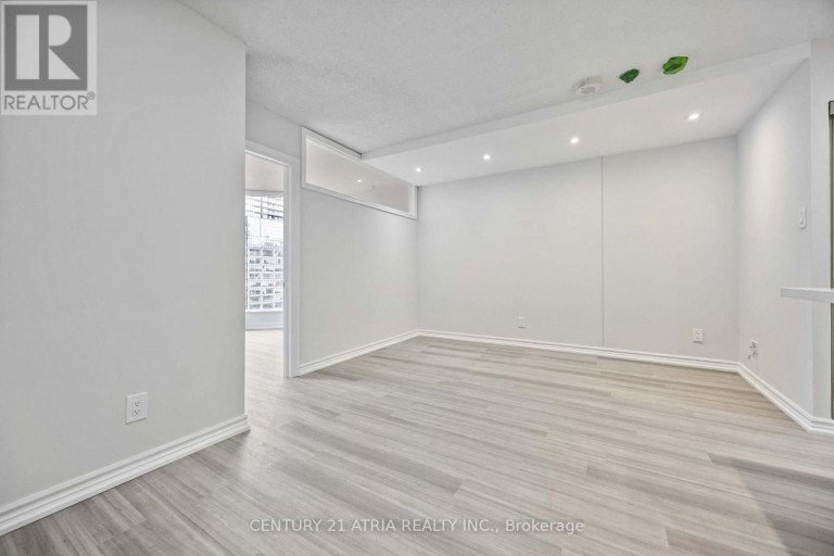 2205 - 55 CENTRE AVENUE, Toronto (Bay Street Corridor), Ontario, M5G2H5
