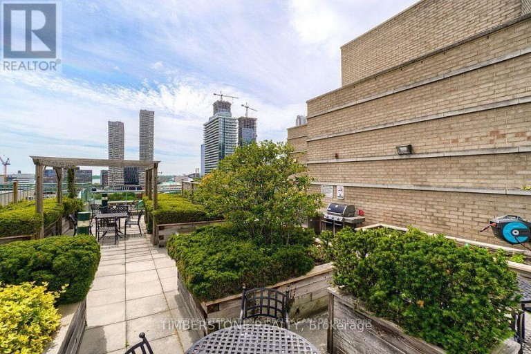 501 - 109 FRONT STREET E, Toronto (Waterfront Communities), Ontario, M5A0E3