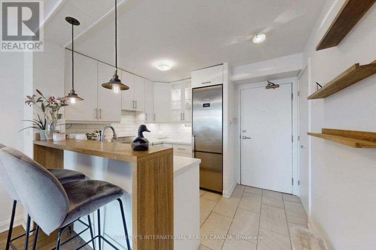 501 - 109 FRONT STREET E, Toronto (Waterfront Communities), Ontario, M5A0E3