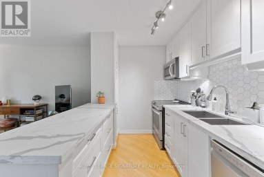 2 - 359 ALBANY AVENUE Toronto (Annex) Ontario photo 14