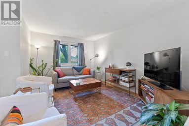 2 - 359 ALBANY AVENUE Toronto (Annex) Ontario photo 2