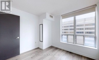 901 - 33 SHEPPARD AVENUE Toronto (Willowdale East) Ontario photo 12