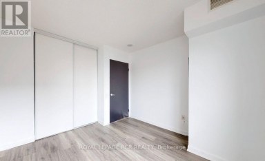 901 - 33 SHEPPARD AVENUE Toronto (Willowdale East) Ontario photo 13