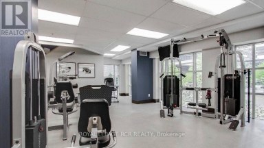 901 - 33 SHEPPARD AVENUE Toronto (Willowdale East) Ontario photo 19