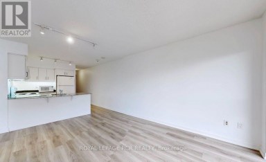901 - 33 SHEPPARD AVENUE Toronto (Willowdale East) Ontario photo 6