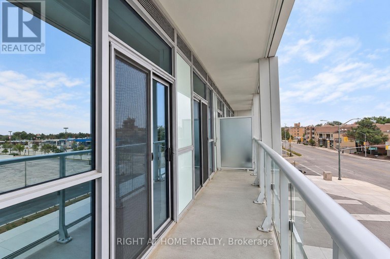 315 - 55 SPEERS ROAD, Oakville (CO Central), Ontario, L6K0H9