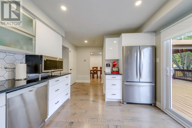 2100 GALENA CRESCENT, Oakville (WC Wedgewood Creek), Ontario, L6H4A2