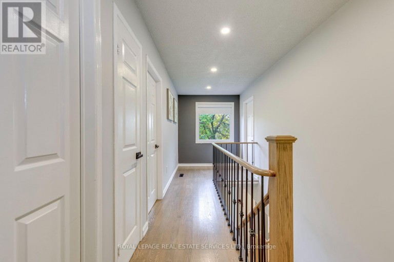 2100 GALENA CRESCENT, Oakville (WC Wedgewood Creek), Ontario, L6H4A2